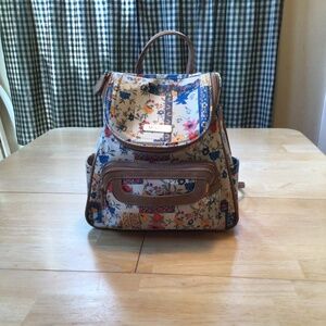 MultiSac Major adjustable backpack purse faux leather multicolor floral pattern
